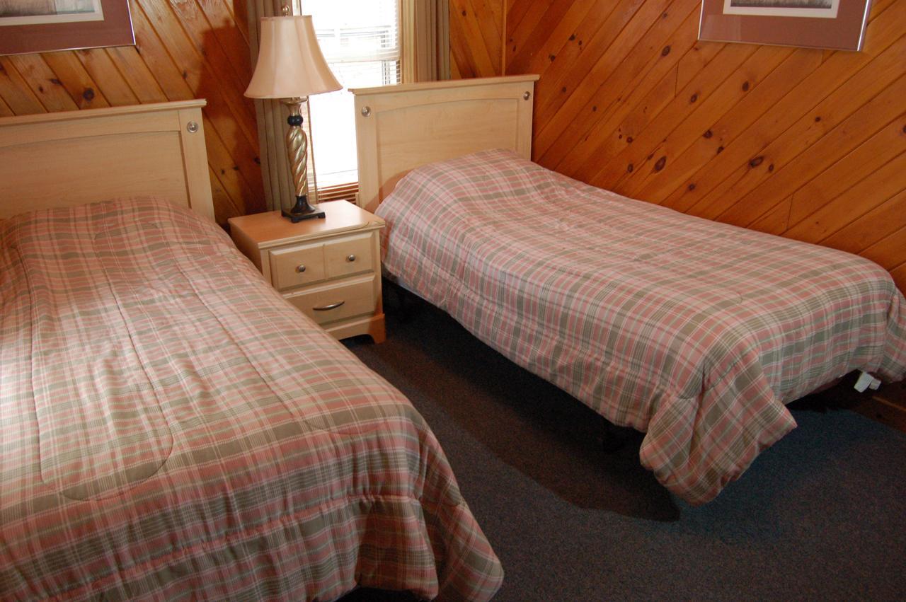 Sebago Lake Lodge&Cottages North Windham Esterno foto