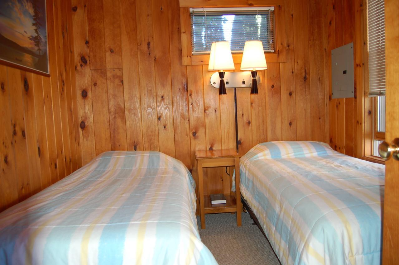 Sebago Lake Lodge&Cottages North Windham Esterno foto