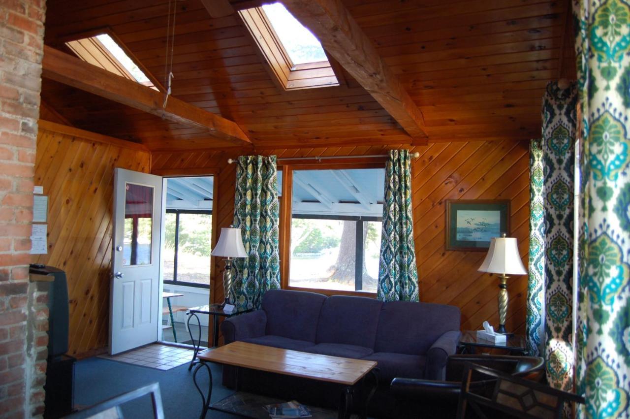 Sebago Lake Lodge&Cottages North Windham Esterno foto