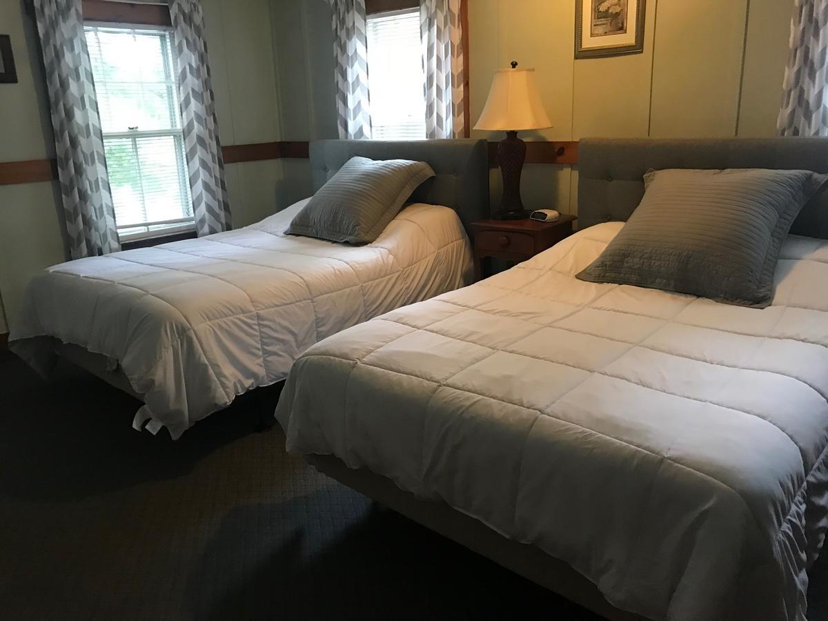 Sebago Lake Lodge&Cottages North Windham Esterno foto